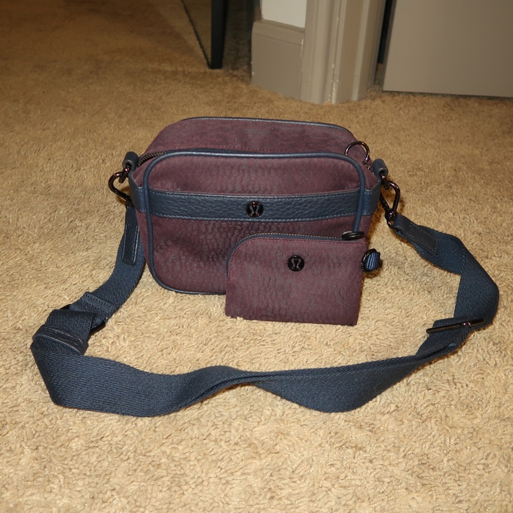 Lululemon Matching Crossbody and Wallet Set